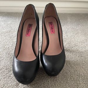 Betsy Johnson Platform Heel